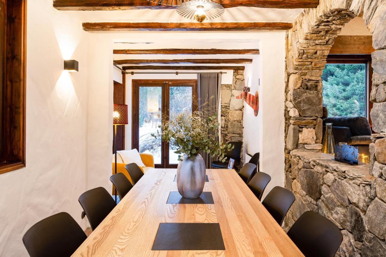Chalet Les Praz - 280Sqm - Sauna Cinema Fitness - 5 Bedrooms In Heart Of Les Praz - By Cozee Rentals シャモニー エクステリア 写真
