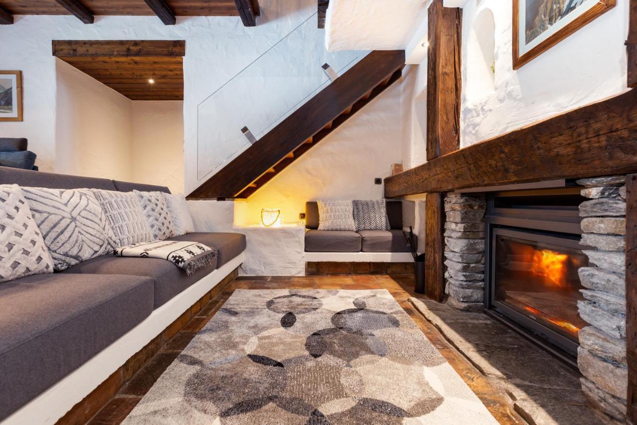 Chalet Les Praz - 280Sqm - Sauna Cinema Fitness - 5 Bedrooms In Heart Of Les Praz - By Cozee Rentals シャモニー エクステリア 写真